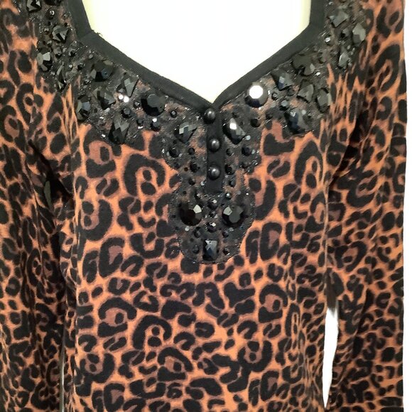 NWT Colour Works Animal Print Sweater with black beading Size: Medium - Picture 3 of 10